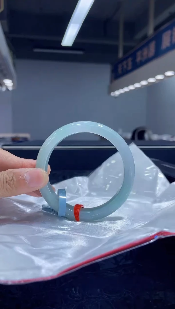 未镶嵌手镯翡翠11