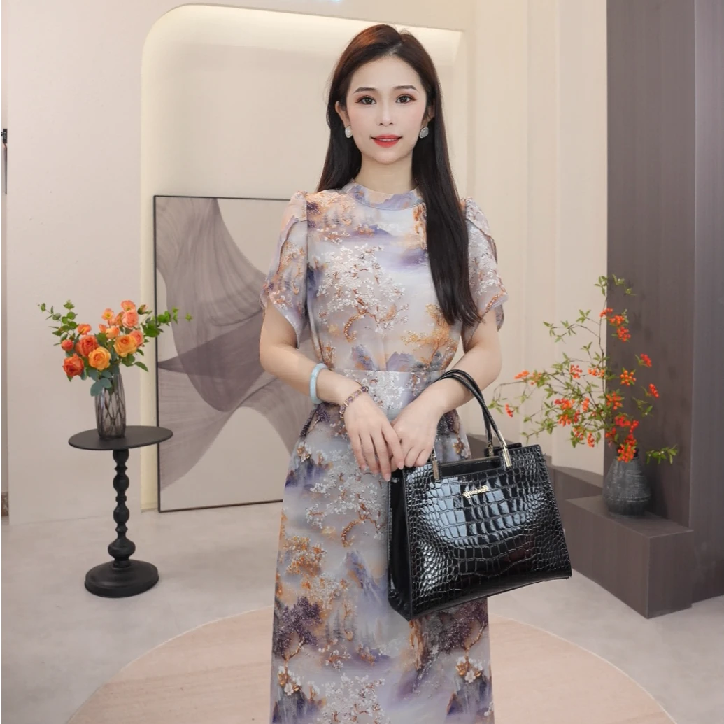 格澜芙莉2025年夏季新款轻奢气质优雅显瘦时尚简约中长款连衣裙