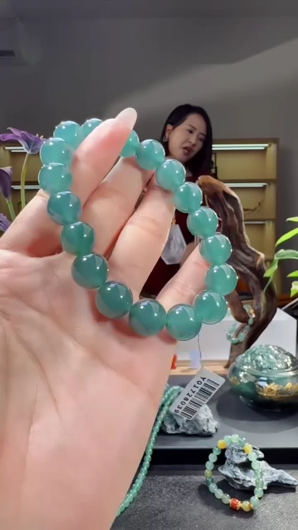 未镶嵌手串翡翠手串（多样性发其一）