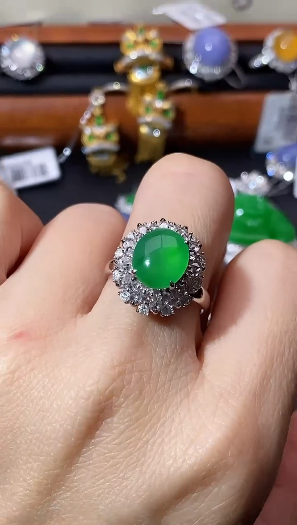 【闪购商品】翡翠戒指18K金镶嵌戒指