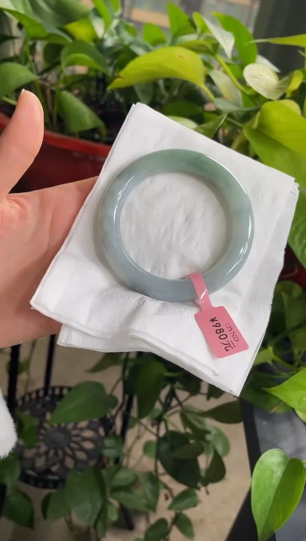 【闪购商品】翡翠手镯未镶嵌手镯35