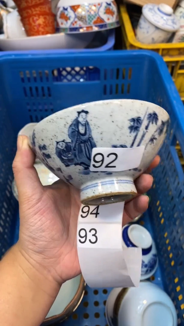 瓷片瑕疵 ....................