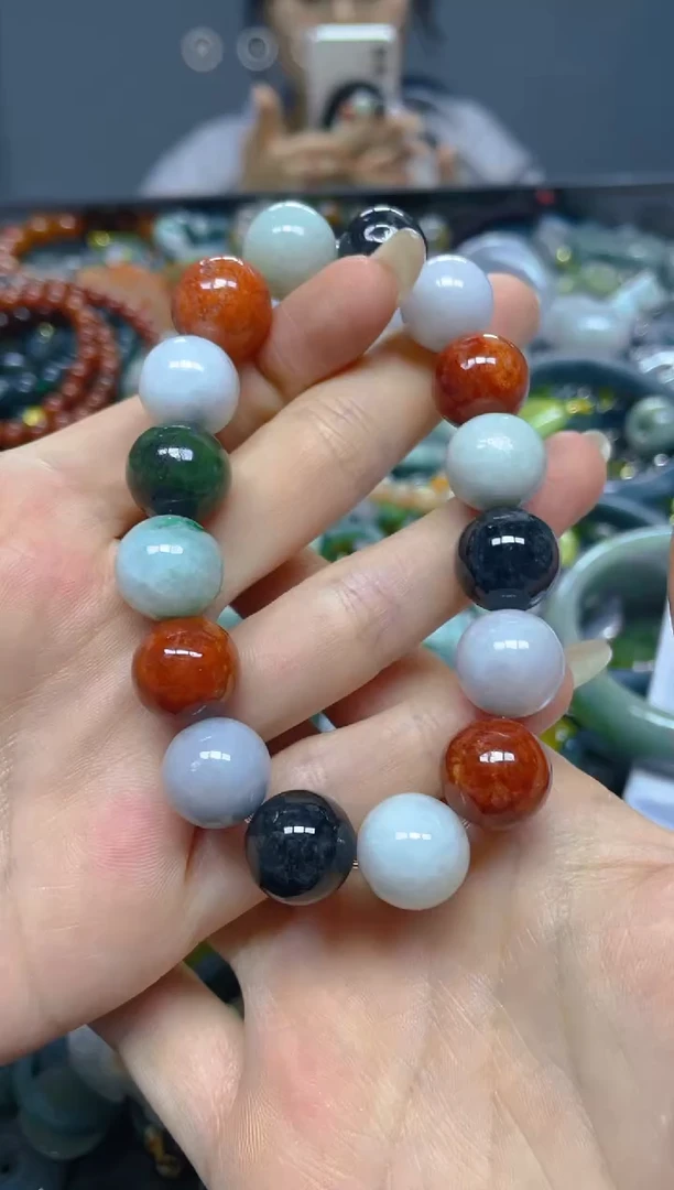 颈饰未镶嵌翡翠13MM/ Q /翡翠A货，一件也是批发价