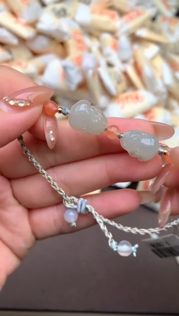 【闪购商品】未镶嵌翡翠手绳 —