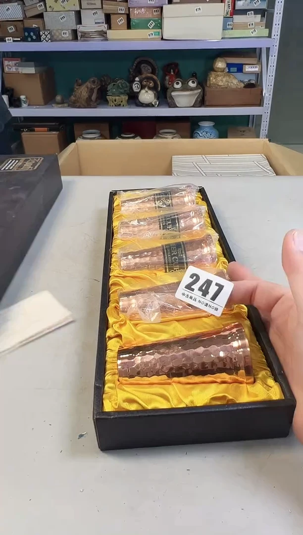 瓷片阿***门247满30元包邮，感谢您的支持