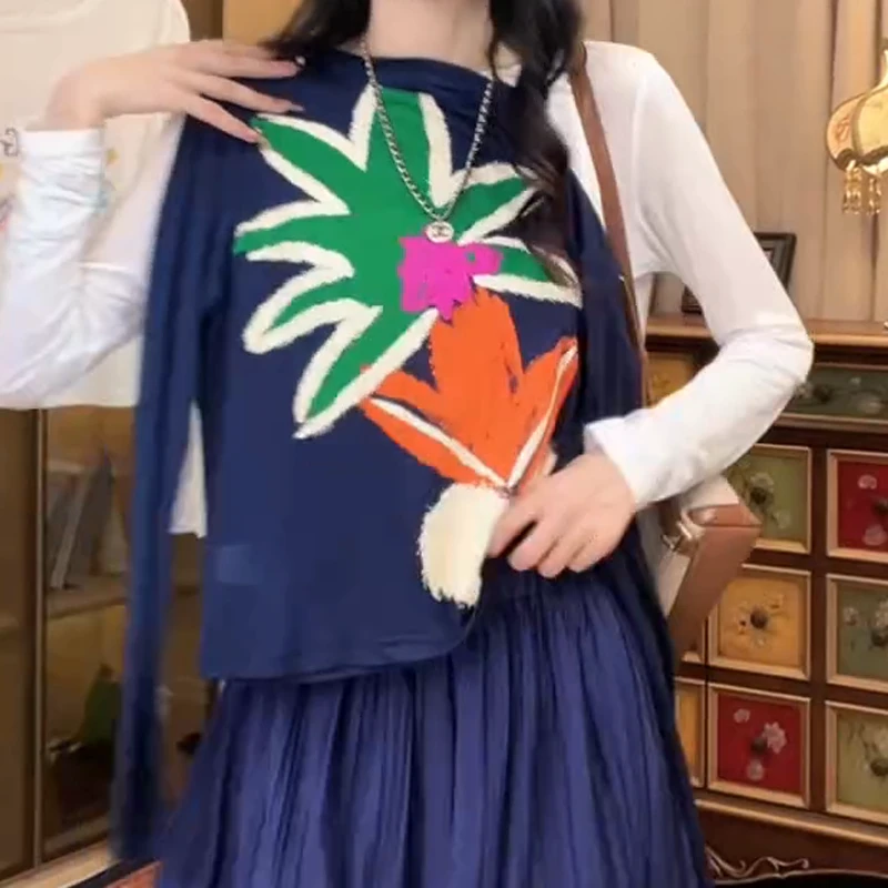 春夏‘’蜡笔小花‘’复古减龄休闲设计显瘦撞色软糯上衣