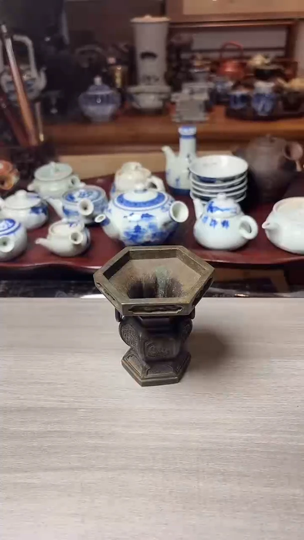 谢谢老板，回流产品有磨损正常，谨慎买！