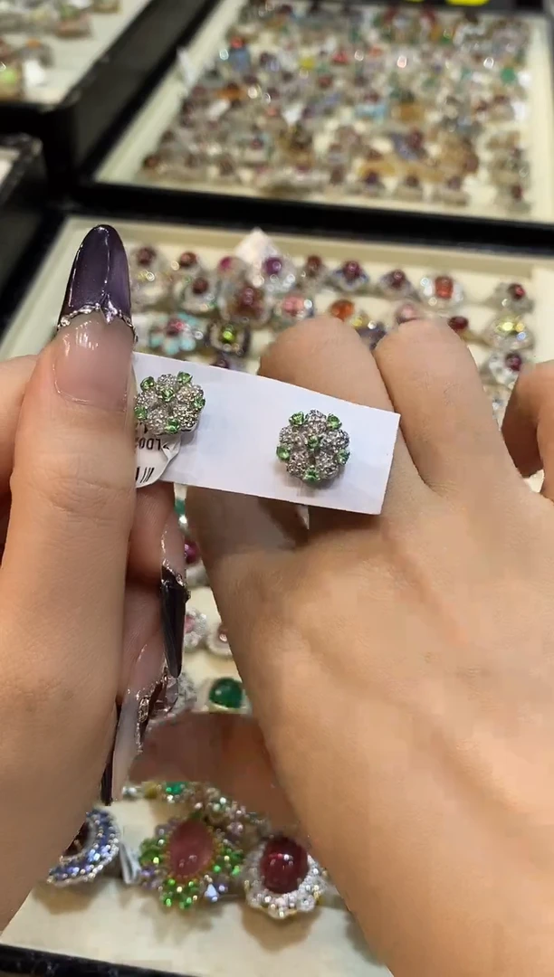 银S925镶嵌耳饰定制石榴石楚楚珠宝中古甄选不退换