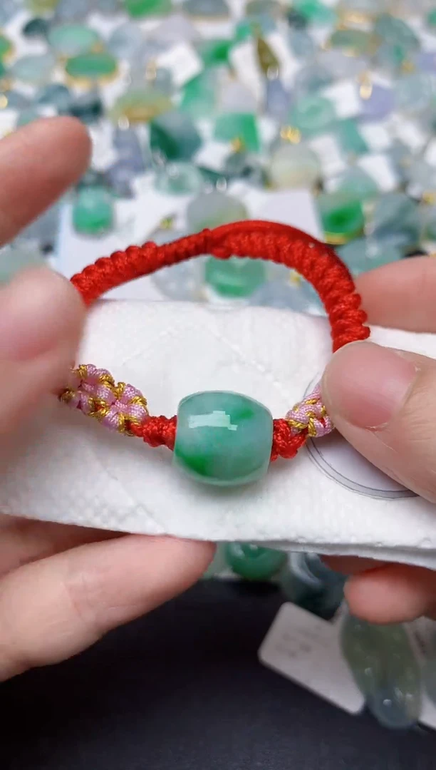 颈饰未镶嵌翡翠天然缅甸A货翡翠