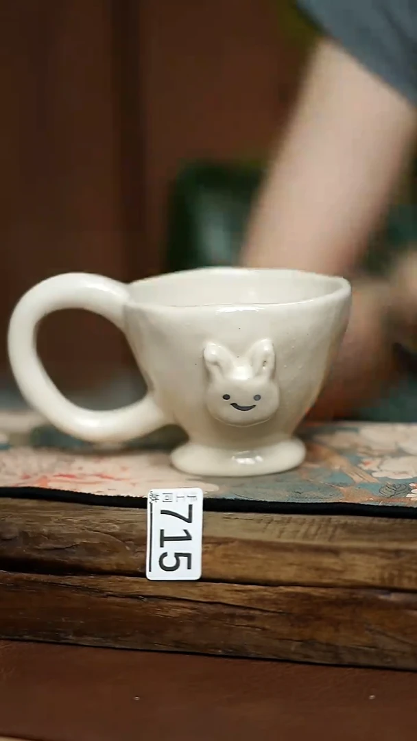 小兔 素色手工咖啡杯