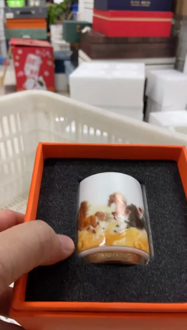 无运费险有瑕疵的摄影的产品有使用过的痕迹有点脏介意勿拍