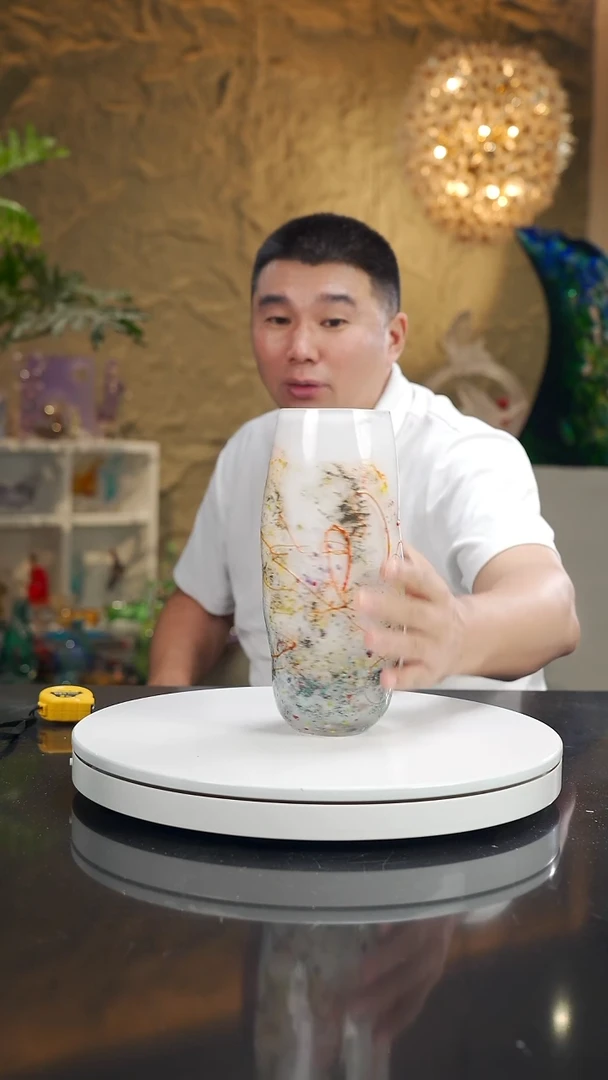 摆件福利彩色花瓶