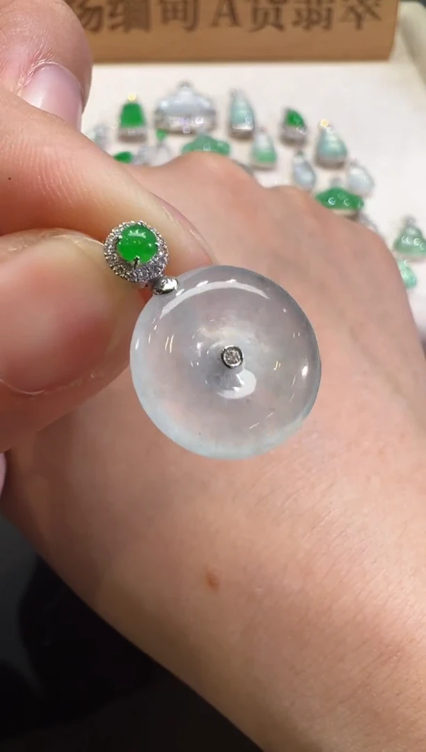 吊坠(不含链)18K金镶嵌翡翠B240|1980