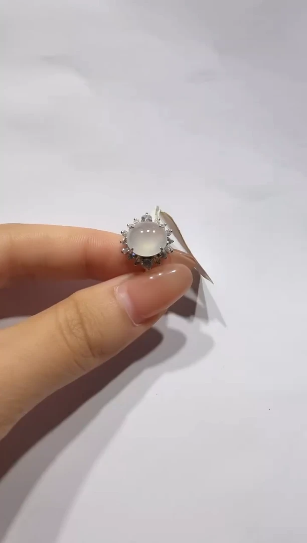 银S925镶嵌戒指翡翠925银镶缅甸A货翡翠戒指