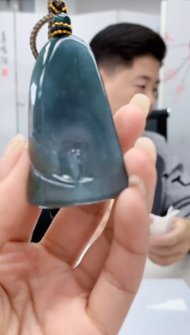 【闪购商品】定制翡翠未镶嵌4917lr-毛货挂件57