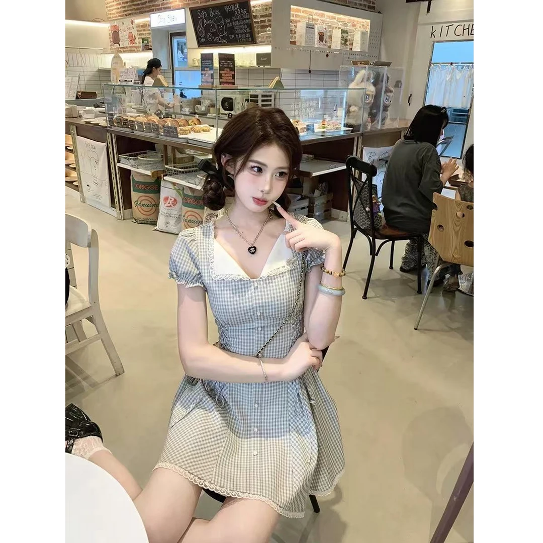 麻吉麻吉mochi【夏日海岸线】气质鱼骨收腰不规则连衣裙娃娃领温柔