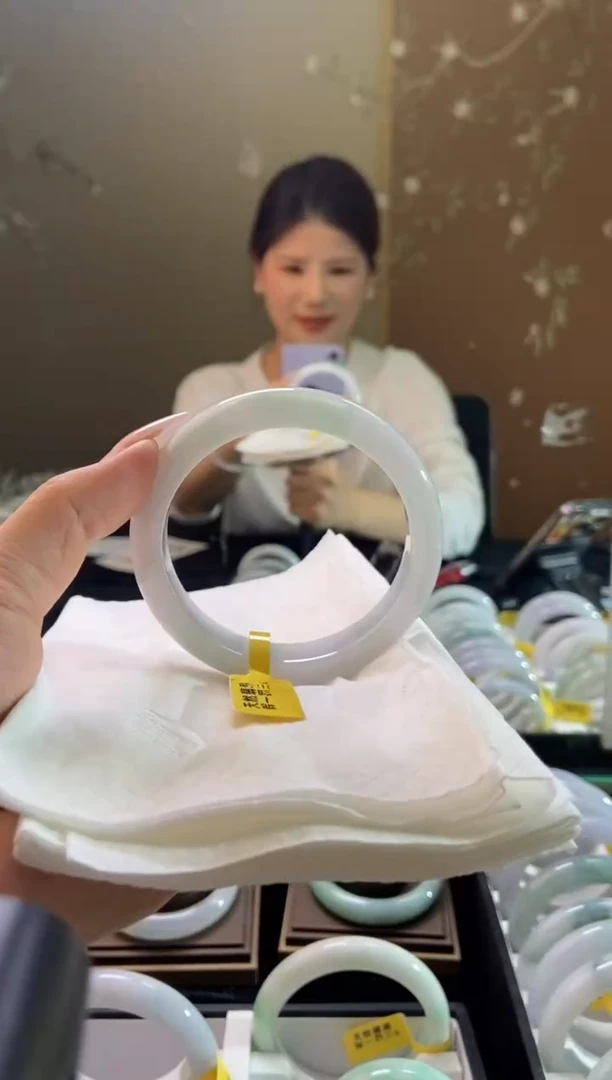 未镶嵌手镯翡翠圈口x58.7