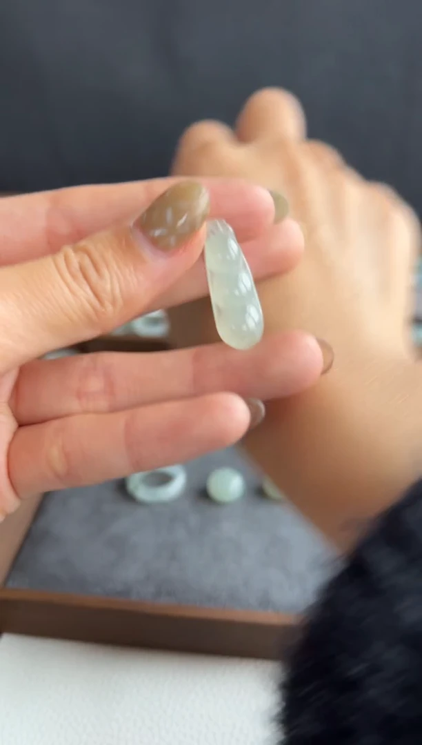 【闪购商品】翡翠吊坠(不含链)未镶嵌514买断