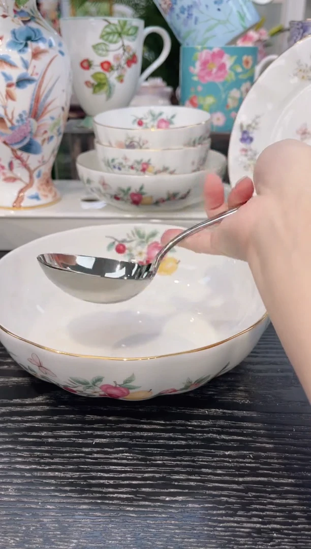 瓷           大勺