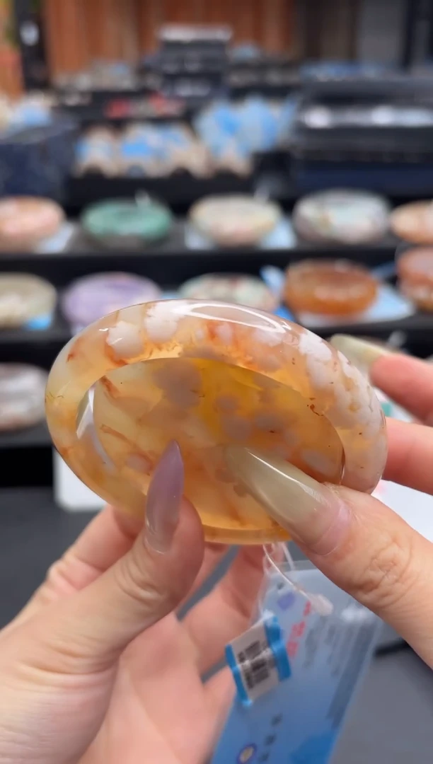 未镶嵌手镯石英质玉C106(57圈赠送镯心)