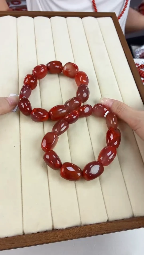 未镶嵌瓦西随型手串南红玛瑙（多样式发其一）