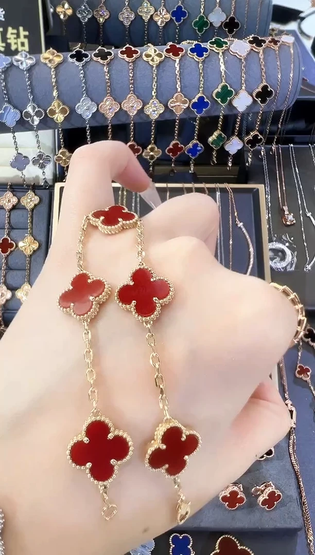 【闪购商品】玛瑙/玉髓手链18K金镶嵌18K黄手链