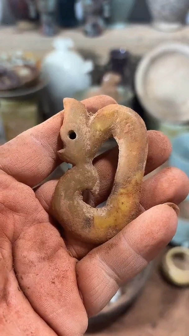 未镶嵌和田玉（糖玉）摆件玉**?玉器玉器玉器玉器玉器