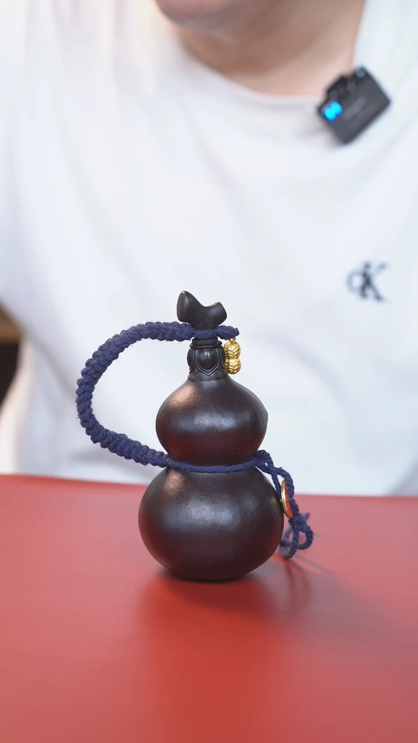 053莲花口，天然大漆酒葫芦