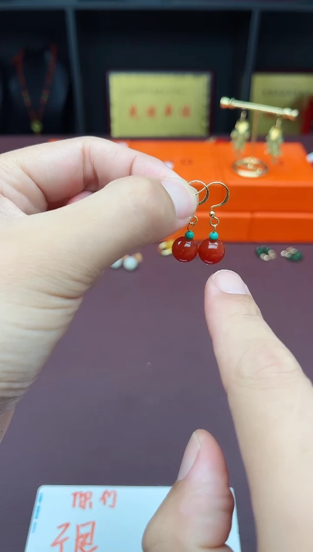 玛瑙/玉髓耳坠银S925镶嵌4240000