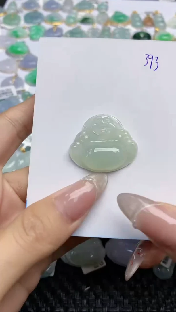 【闪购商品】翡翠颈饰未镶嵌 天然翡翠A货