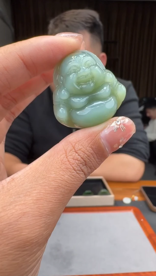 【闪购商品】和田玉23未镶嵌1.25冯总