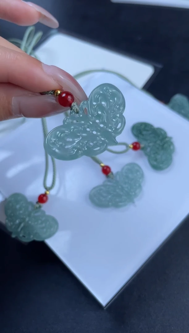 【闪购商品】翡翠吊坠(不含链)未镶嵌24072203A多样性发一