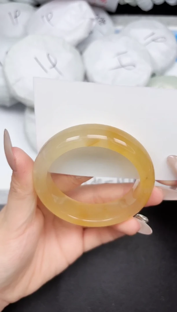 未镶嵌手镯石英质玉139/5455