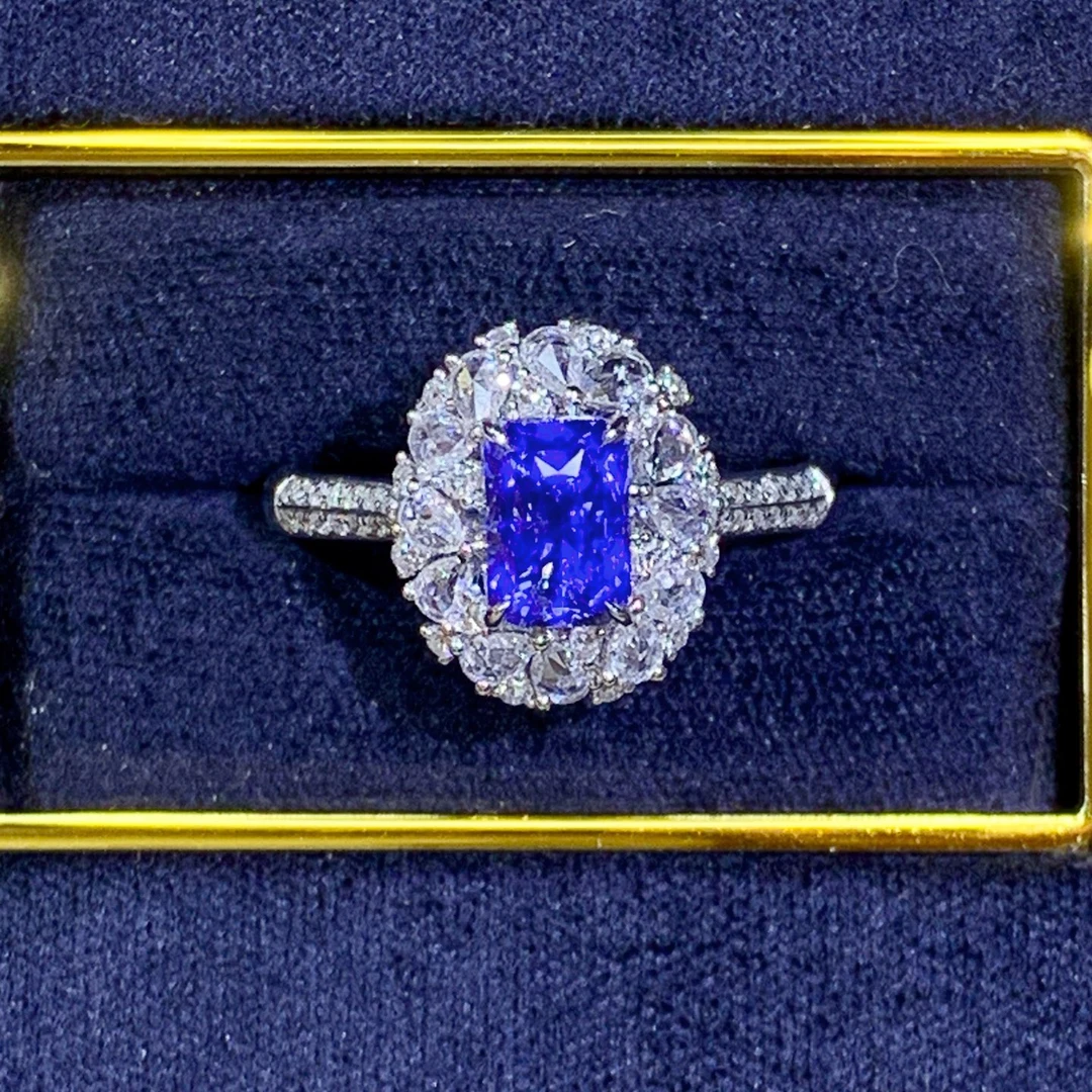 日常轻奢18K金天然斯里兰卡矢车菊蓝宝石戒指