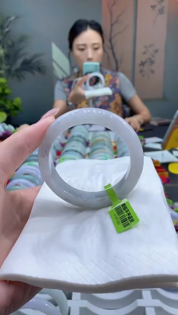 未镶嵌手镯翡翠000037214