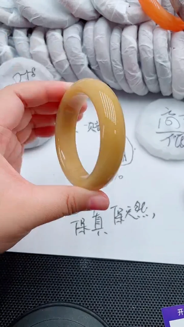 未镶嵌手镯石英质玉54-56-57