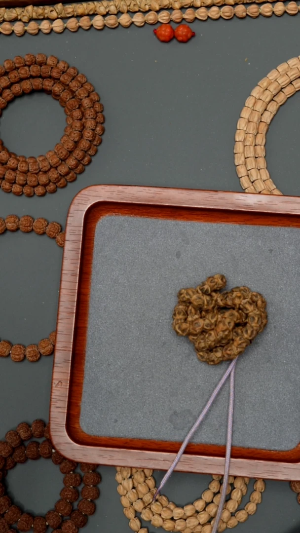 吊坠柏香籽/百香籽M*U存