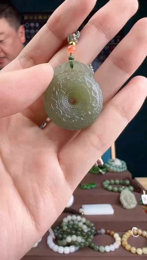 和田玉未镶嵌颈饰多样性发货 拍一单发一个