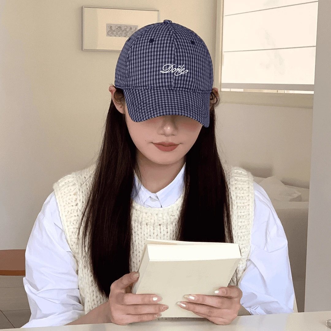 鸭舌帽女2025网红新款韩版显脸小大头围户外遮阳格纹刺绣棒球帽子