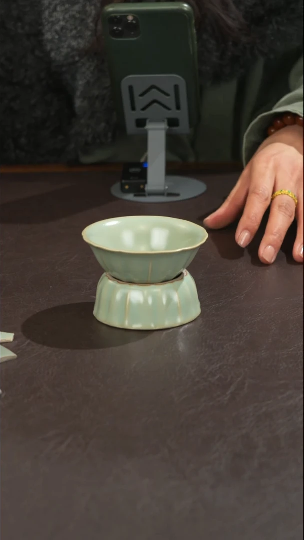 瓷宣宝汝瓷原矿原釉作品微瑕