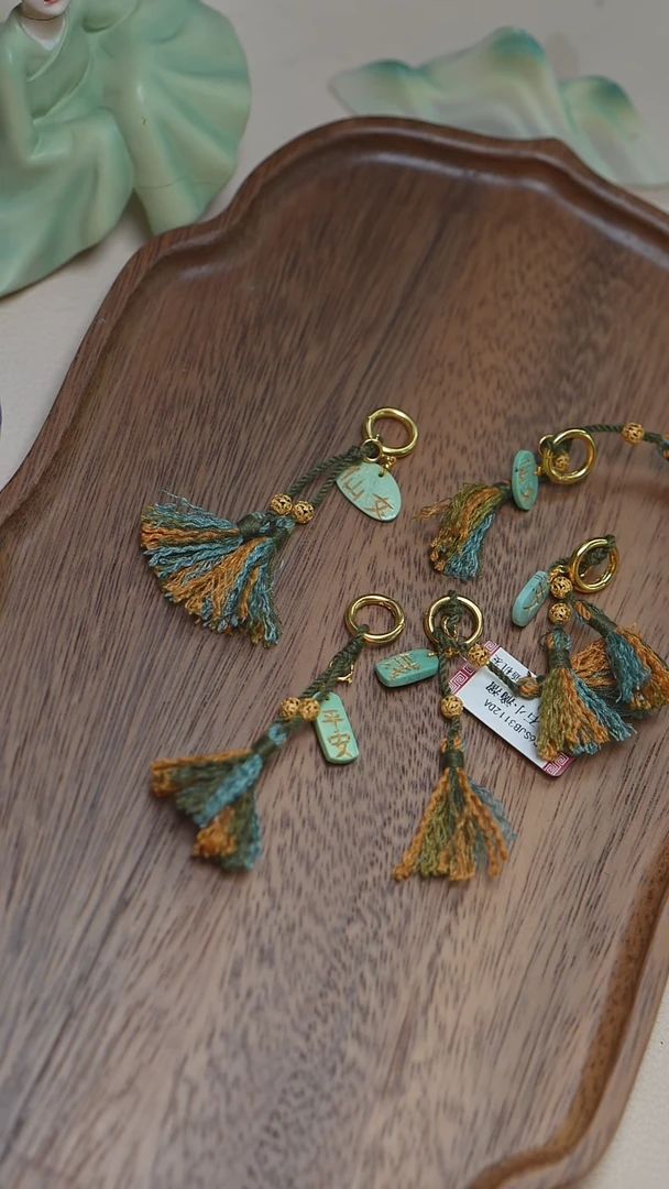 【闪购商品】绿松石吊坠(不含链)未镶嵌多样性发一