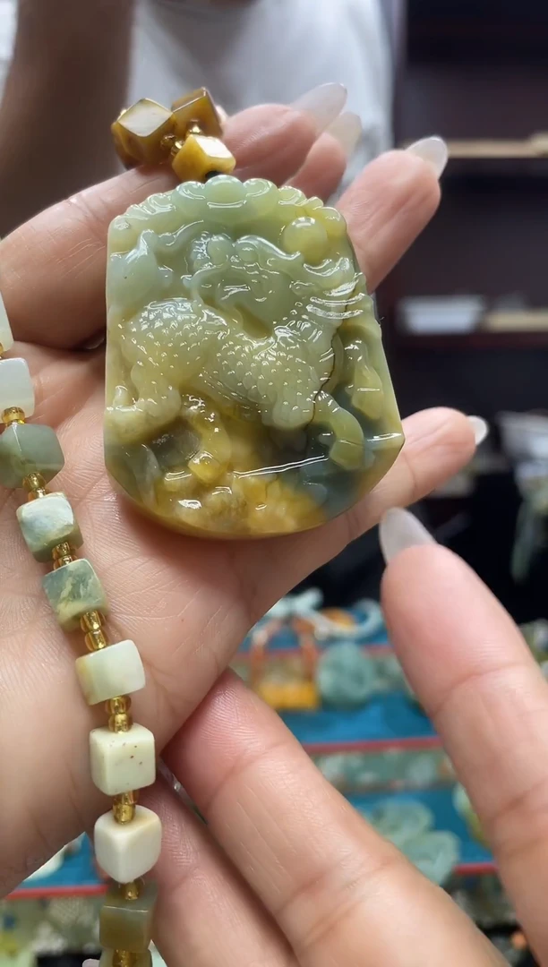 未镶嵌岫玉吊坠多样性发*货拍一发一