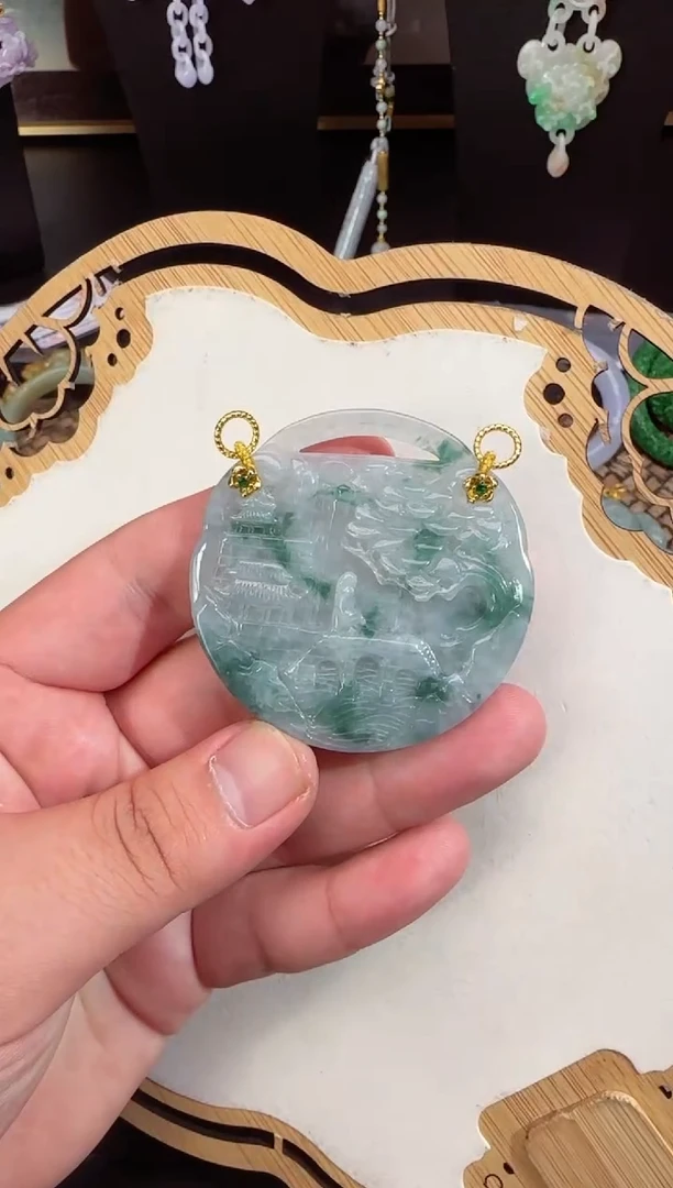 【闪购商品】翡翠颈饰未镶嵌拍照