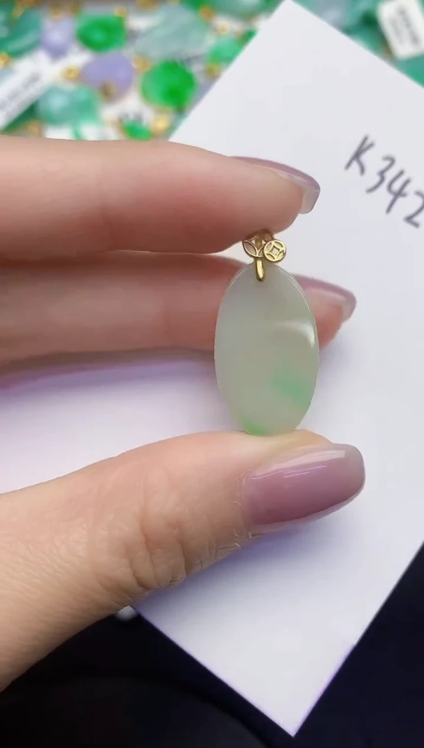 颈饰未镶嵌翡翠缅甸天然翡翠A货