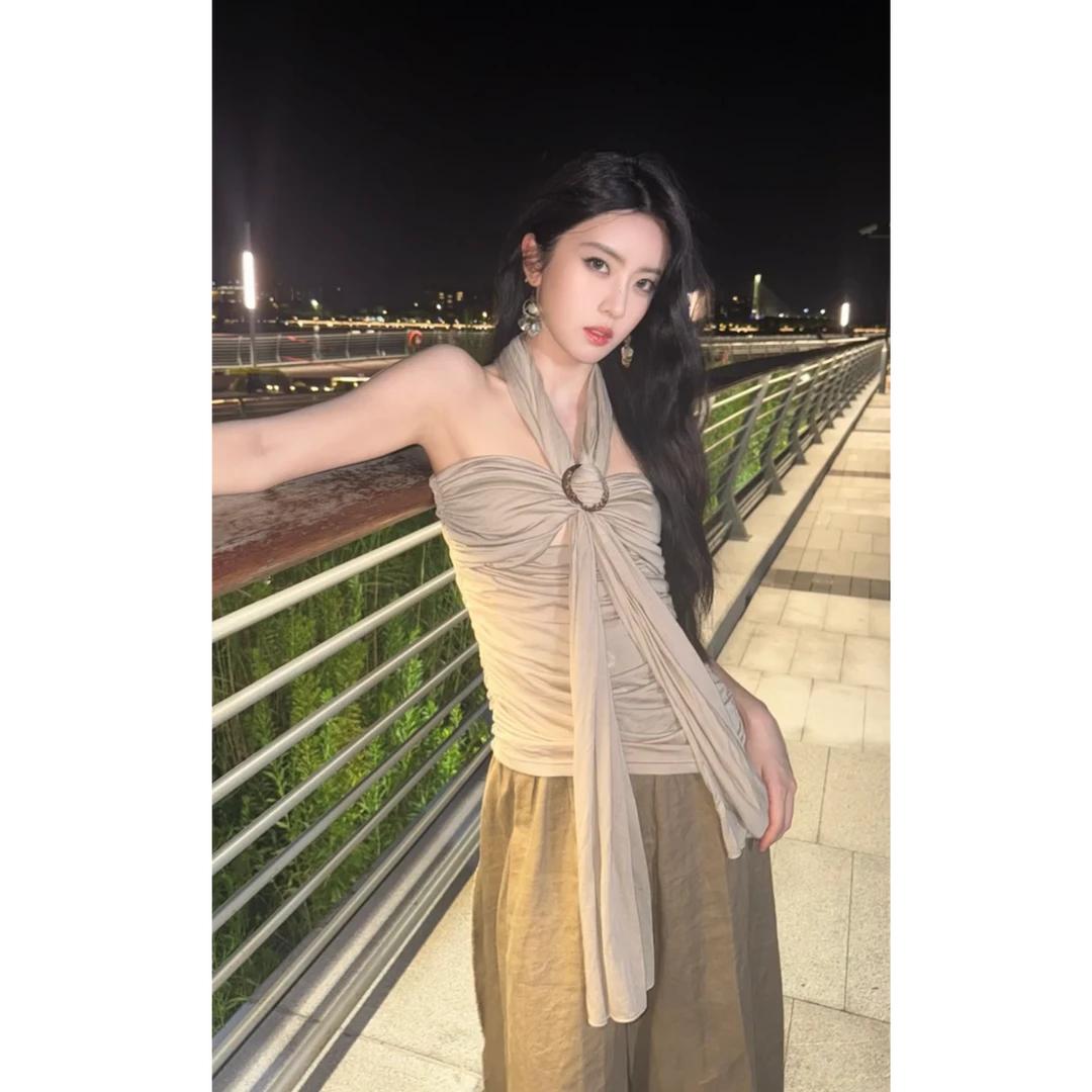 【微醺白波特】2025秋季新款性感裹胸修身收腰抹胸上衣女配显瘦长裤