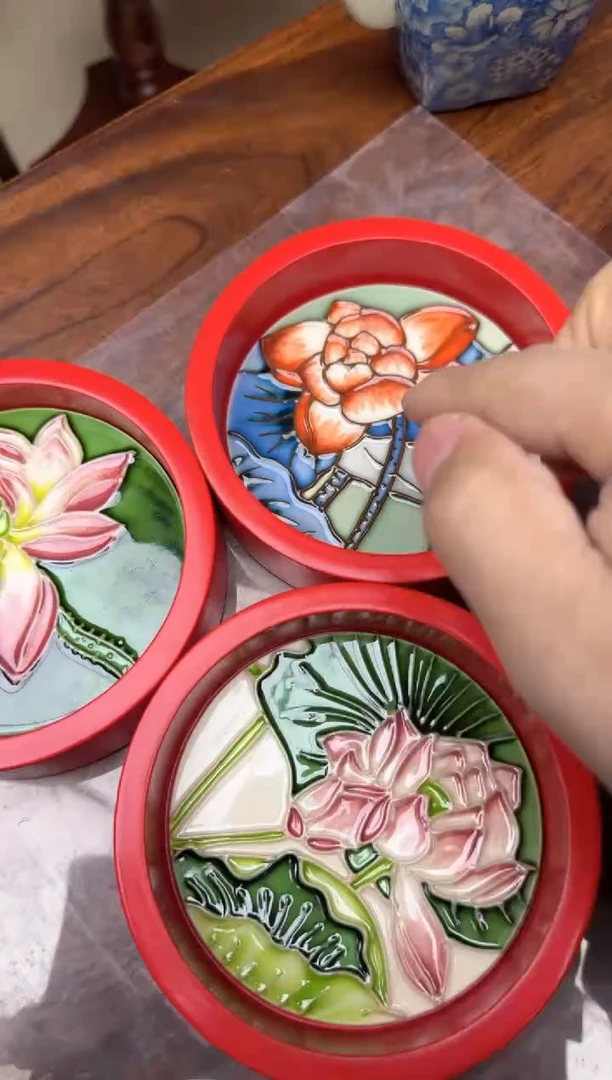 陶瓷 10圆 3个荷花