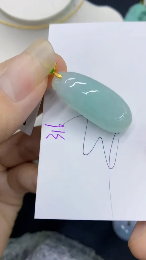 翡翠未镶嵌颈饰1111111111