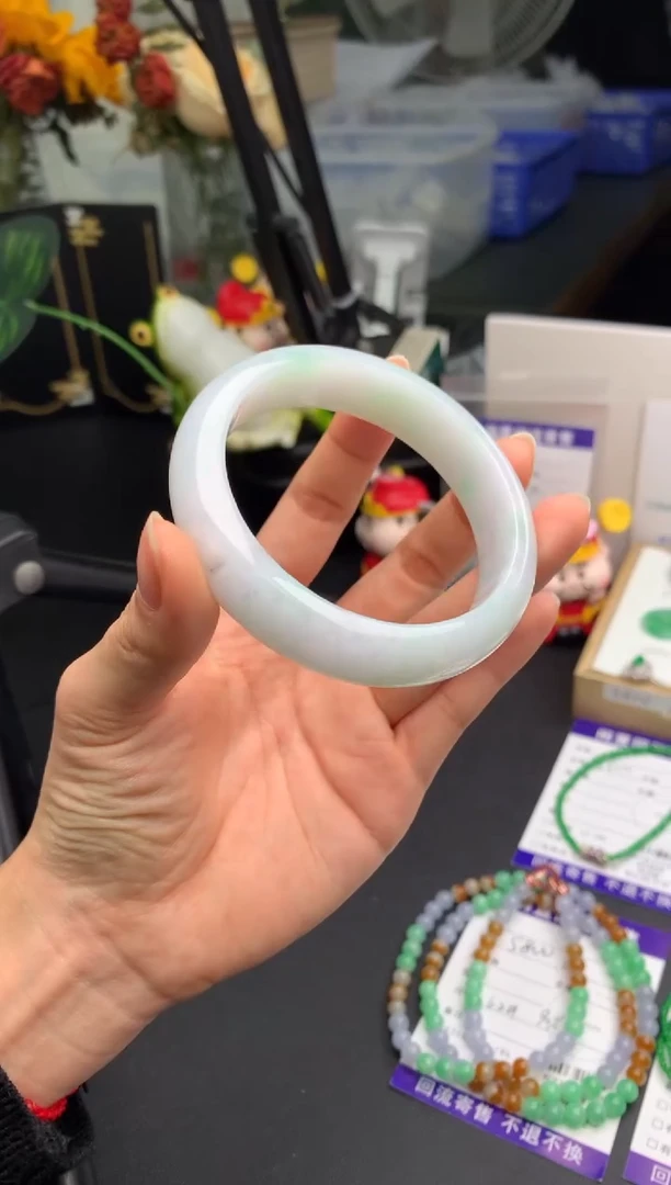 【闪购商品】定制翡翠未镶嵌模式推广期24小时鉴赏期