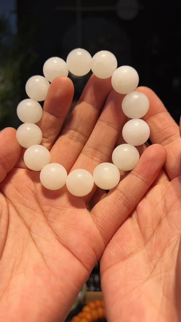 【闪购商品】和田玉手串未镶嵌16+