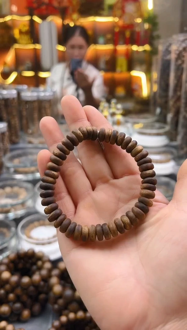 沉香手串棋楠算盘珠单圈